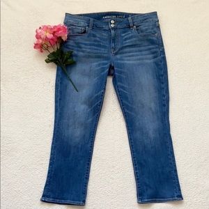 American Eagle Outfitters Artist Crop Jeans